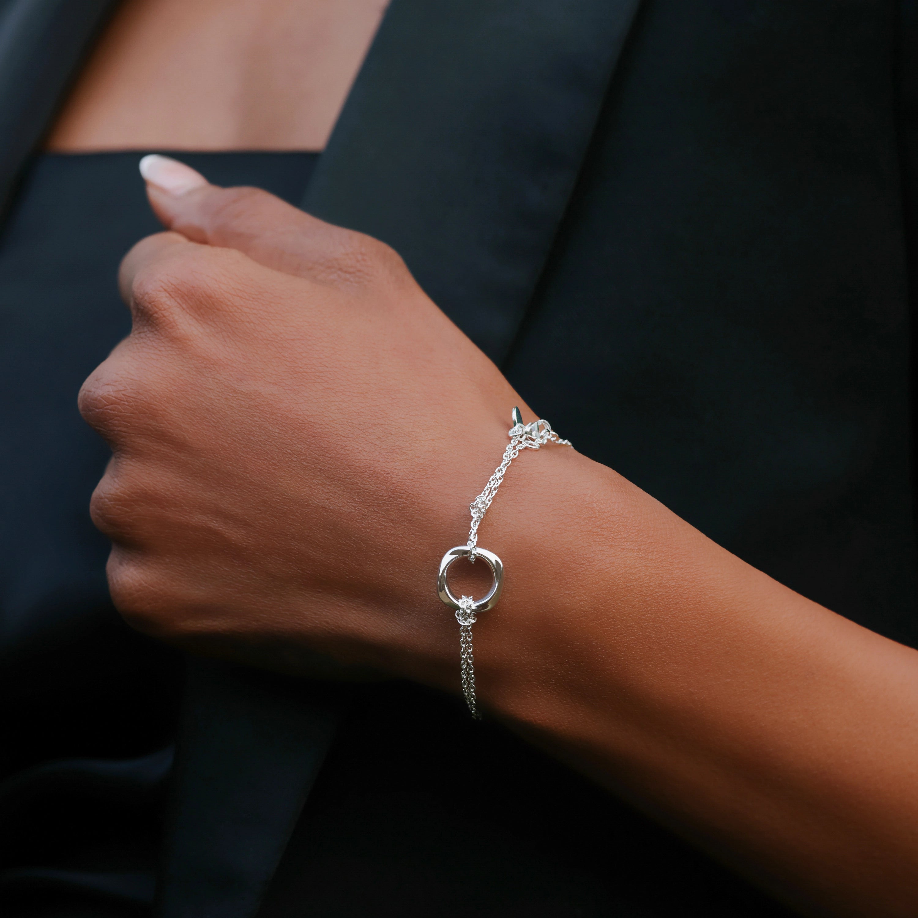 Squircle Chain Bracelet of Rhodium Plated on Sterling Silver jewelry by My-Dori